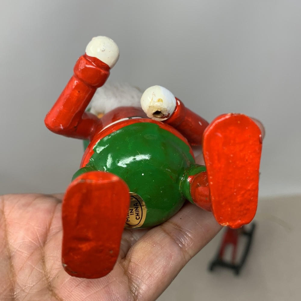 5 pc VINTAGE Christmas tree ornaments: Santa, rocking horse, and 3 round balls - Picture 14 of 17